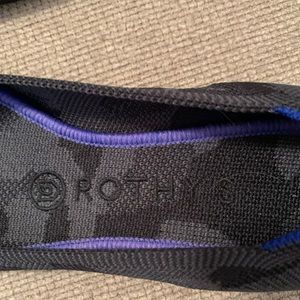 Rothy’s 7.5 EUC like new camo pointed flats. Non smoking home